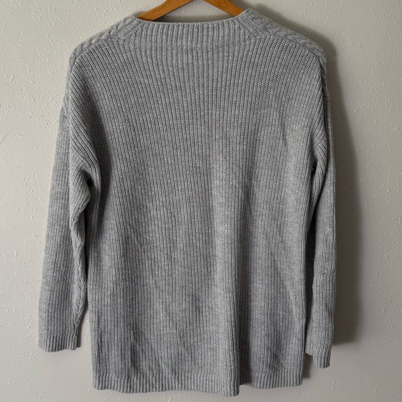 Talbots Gray Knit Nylon/Lamb’s Wool Mock Neck Sweater Size Medium Petite - Picture 3 of 8